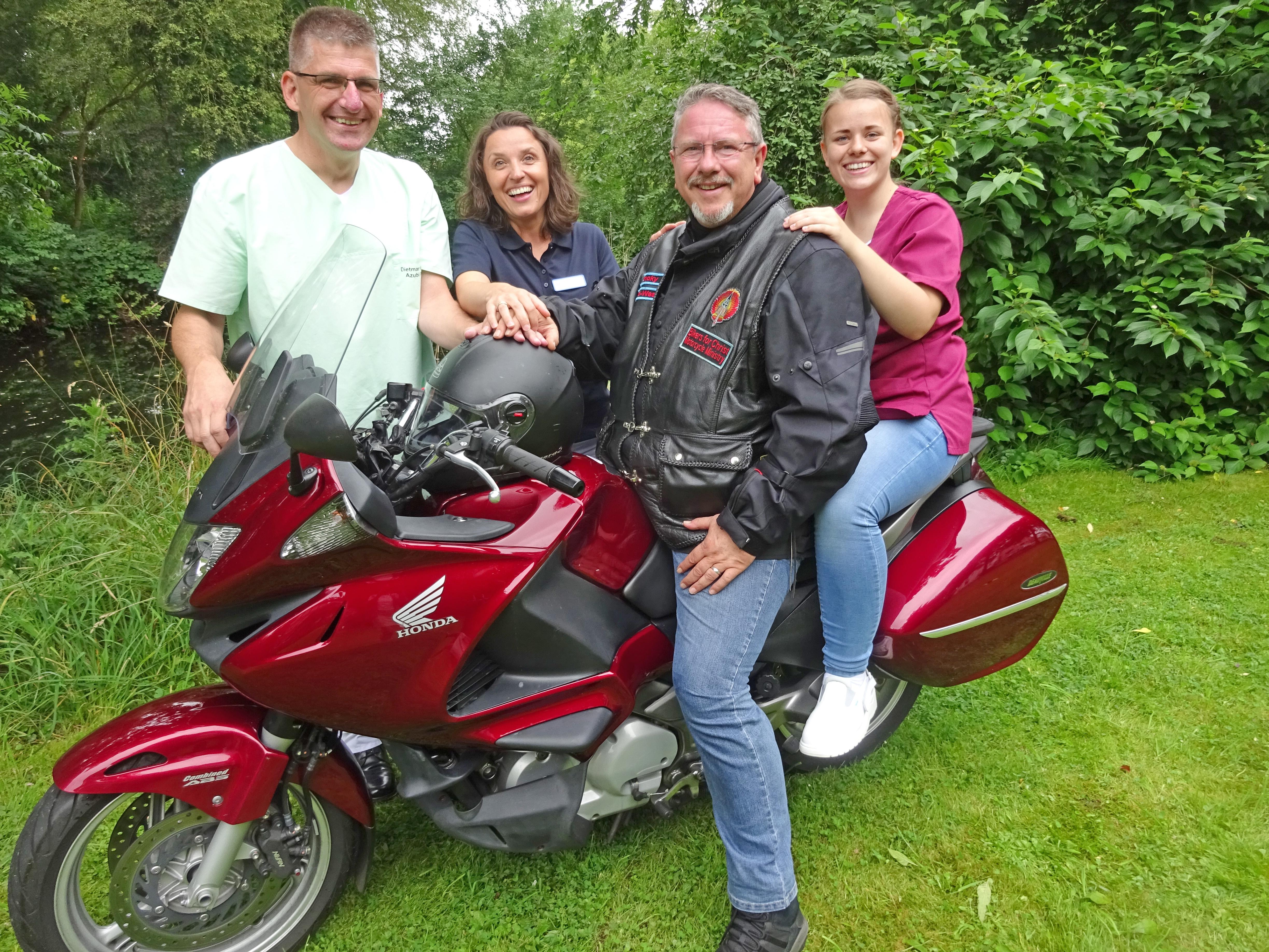 Biker Meets Altenpflege1