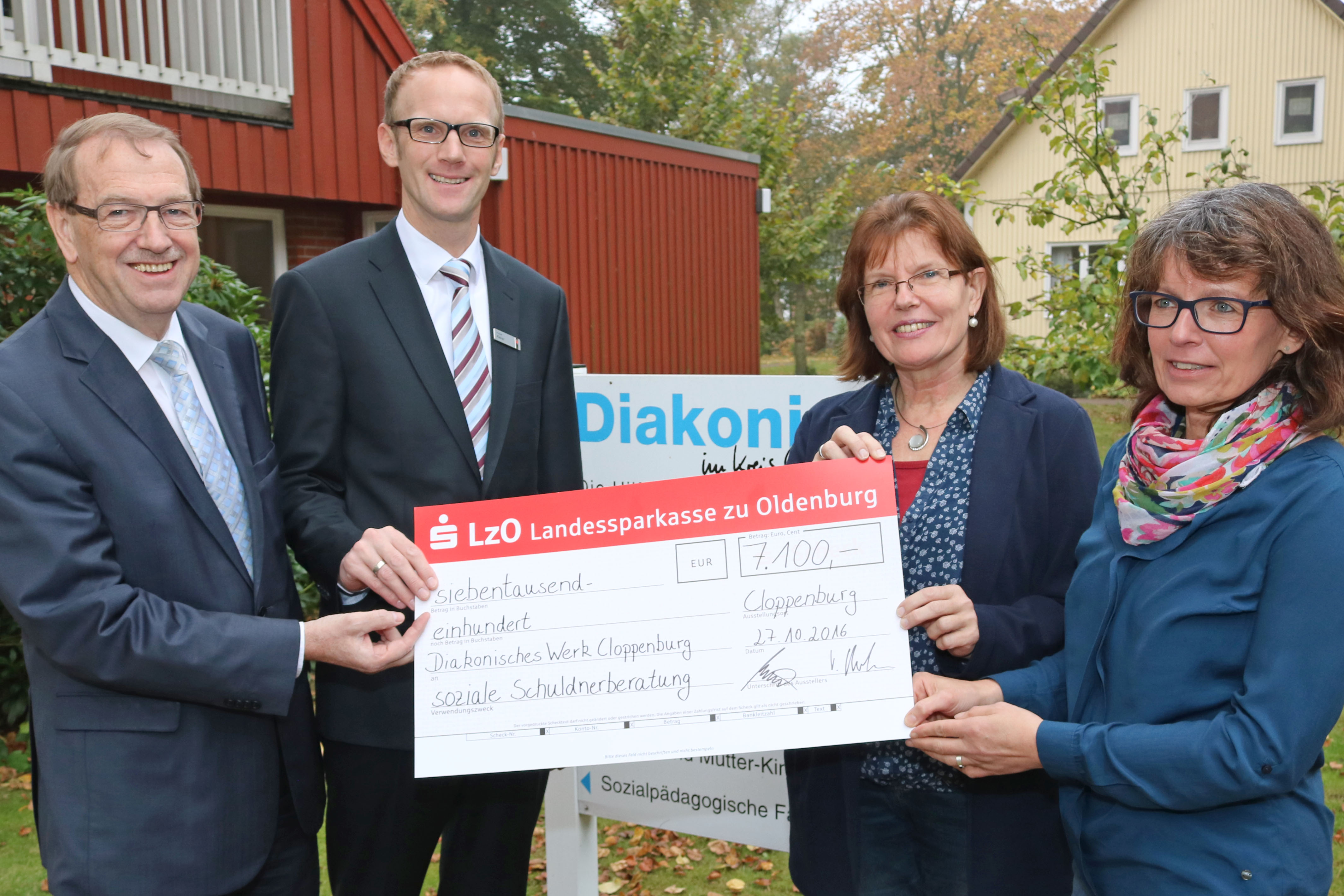 Anneken Raker Kleefeld Bruening