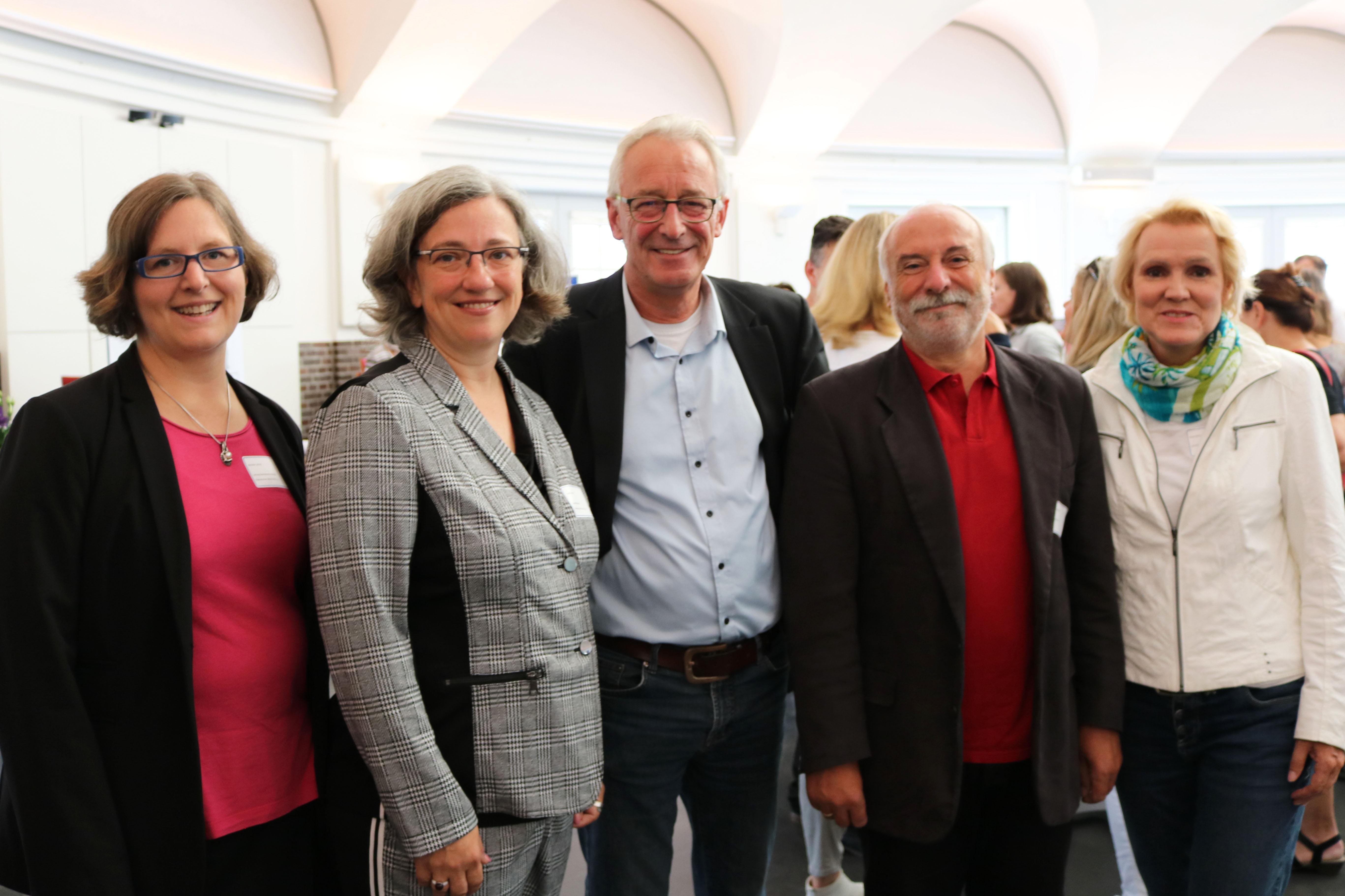 Fachtag Gemeinwesenarbeit Luettich Kamp Jahnz Stock Binne